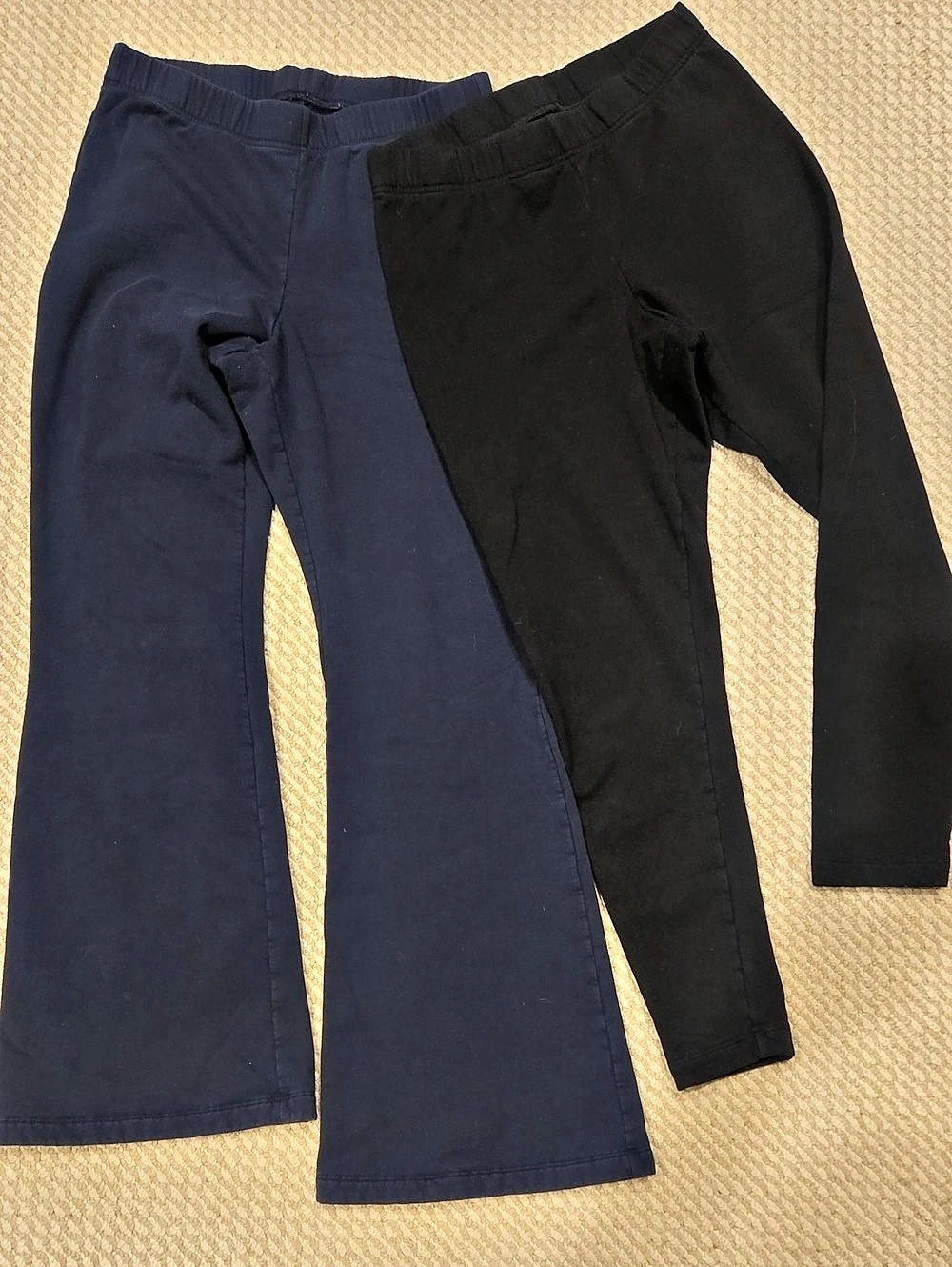 Old Navy Women's Large Leggings 2-Pack in Blue & Black Fleece Lined